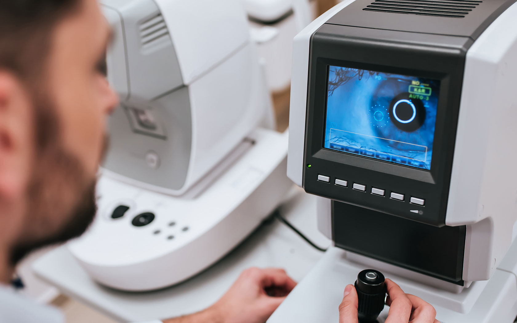Degenerazione Maculare Secca: arriva la Fotobiomodulazione Degenerazione Maculare Secca: arriva la Fotobiomodulazione