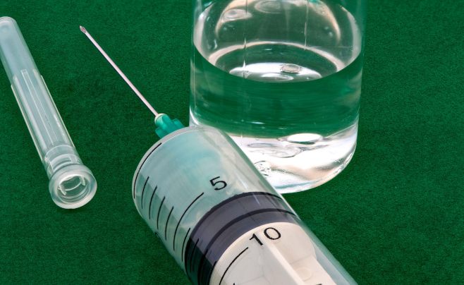 Vaccinazioni anti Covid-19 in azienda: pubblicato il documento tecnico operativo